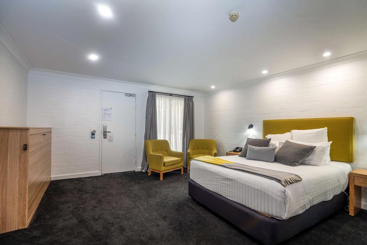 Town Square Motel ออเรนจ์ ภายนอก รูปภาพ