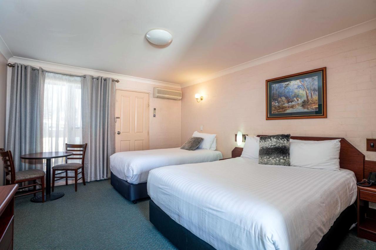 Town Square Motel ออเรนจ์ ภายนอก รูปภาพ